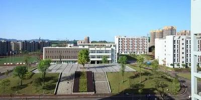 <b>宜賓市翠屏區(qū)遠(yuǎn)大職業(yè)技術(shù)學(xué)校</b>